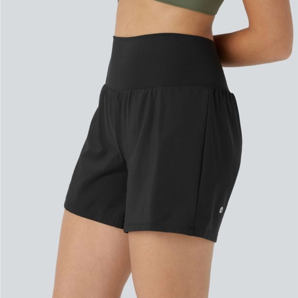 Halara Shorts NWT Small